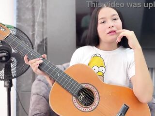 I educate my little stepsister how to play the organ and I cum so hard in her.