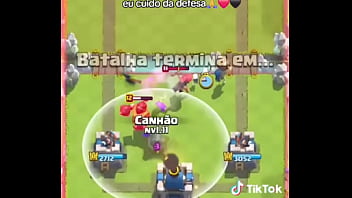 Flamengo fica molhadinho com defesa de Clash Royale