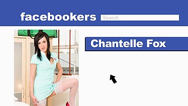 Tattooed Chantelle Fox Sits Her Pussy Down On Her Fuck Buddies Face