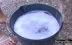 Caprice jane stuck and stranded porno hd