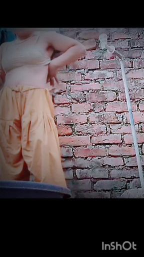 Cute virgin indian mba girl nude video alone in bathroom is here. This Indian teen girl with a sexy figure is doing MBA and this