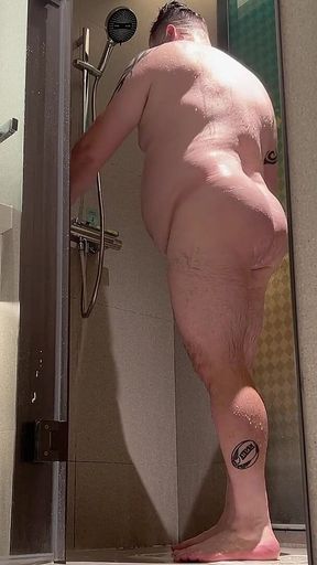 Chubby Guy Showering