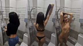 cum piss shower