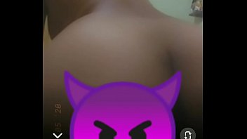 mi puta en videollamada