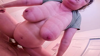 Sexy stepmom does her stepson and they cum together