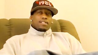 JoeSchmoeXXX.com - Amateur homos indulge in an interracial cock sucking session