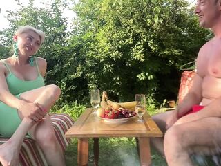 Fruit Feeding of Feet!