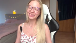 4 steps to MANIPULATE a slave ｜ dominatrix guide