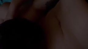 Mi amiga lesbiana cari�osa y me agarra las tetas con los pezones parados mientras me chupa la vagina