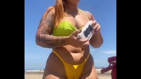 Hoje eu t&ocirc_ afim de mamar v&aacute_rios na praia