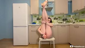 I put a camera to record my horny babysitter