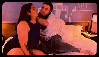 Sporty Babe Piper Phoenix's First Time Pussy Play with Wild Partner