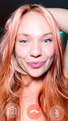 Girlfriend scene: Live Sexting with Huge Squirt
