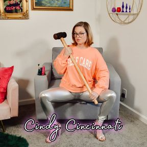 Cindy Cincinnati - Mad Little Whore Housewife Toys Pussy and Sucks Dick