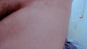 quiero ser una putra sucia, y que me llenes las tetas de semen