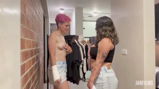 GRWU! Switch with us and rate us 🙊