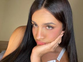 Viviana Trans Latina Slow Sensual Strip Tease And Feet