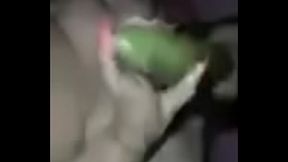 Chica d&aacute_ndose placer