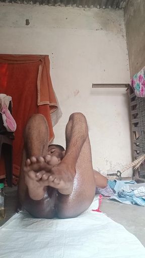 Full Body Oil Massage at Home