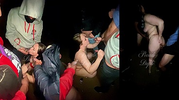 Hotwife PUTINHA muito GOSTOSA dona de um RABO maravilhoso estava louca para distribuir sua BOCETINHA na rua para vários DESCONHECIDOS na frente do CORNINHO enquanto ele filma tudo!