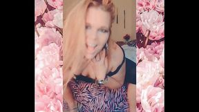 Worship my body, my ass, my legs, my pretty feet in heels, enjoy me shaking my ass for you