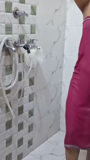 Who wants to fuck me, I'll enjoy fucking   Clip 2