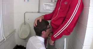 Nerdy twink sucks dick at the toilet and then lets boyfriend suck his cock