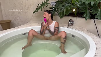 Relaxing hot shower in my stepdad&#039_s jacuzzi, I let my white dress get wet and then I masturbate with my pink vibrator