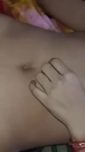 Hard Fucking Newly Married Girl Sex Video in Hindi Voice