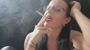 I smoke a cigarette using my front teeth to put it out as an ashtray