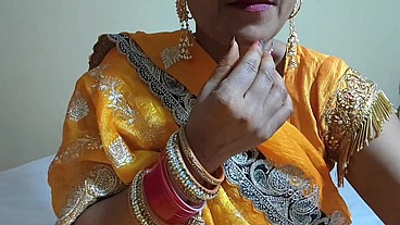 Desi wife fingering pussy alone at home