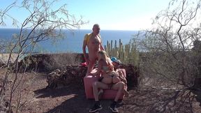 fresh divorced milf fucked outdoors by 2 strangers on vacation!