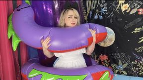 Inflatable Snake Traps Alice Around Inflatable Ride Roll