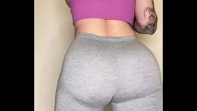 Yoga pants big ass tease twerk while you jerk off to my bare ass