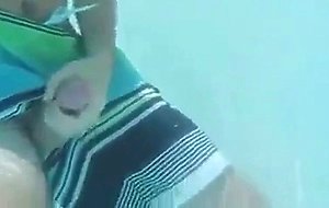 Jerk off under water
