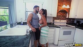 Diamond Kitty And Derrick Ferrari In Buxom Pornstar Sucking And Fucking Neighbors Cock