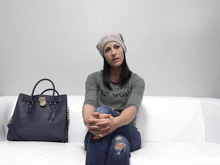 ”Czech sexy girl masturbating”