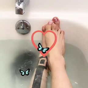 Sissy Slut Femboi Showing Her Feet on The Shower