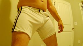 White Shorts shimmy
