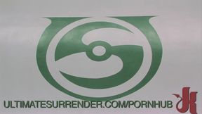 Lesbian Wrestler Destroys Her Opponents Pussy