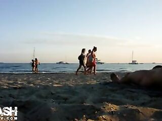Dickflash on Public Beach