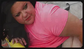 Mature BBW Heidi Mayne Gives Intense Outdoor Blowjob