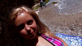 Sunbathing blonde slut gets fucked by a muscly guy she just met