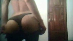 The marvelous curves of an anonymous babe on webcam