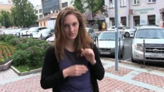 Irina Pavlova recebe uma penetração anal intensa e uma ejaculação facial