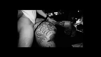 Policial da putaria &eacute_ algemada e leva gozada na boca!Slutty police officer is handcuffed and takes cum in her mouth!#P ...