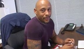 curvy ebony milf gets her cunt eaten before riding stud reverse cowgirl