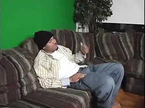 Loud babe screams as her cunt is wild fucked