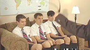 Hunter Young And Hunter Wylde In Adorable Young Gay Sucks Big Cocks In Threesome