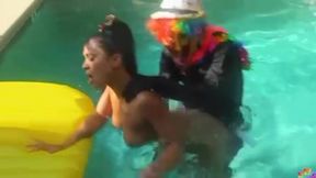 me and mandimayxxx seduced party boy gibby the clown for some wap